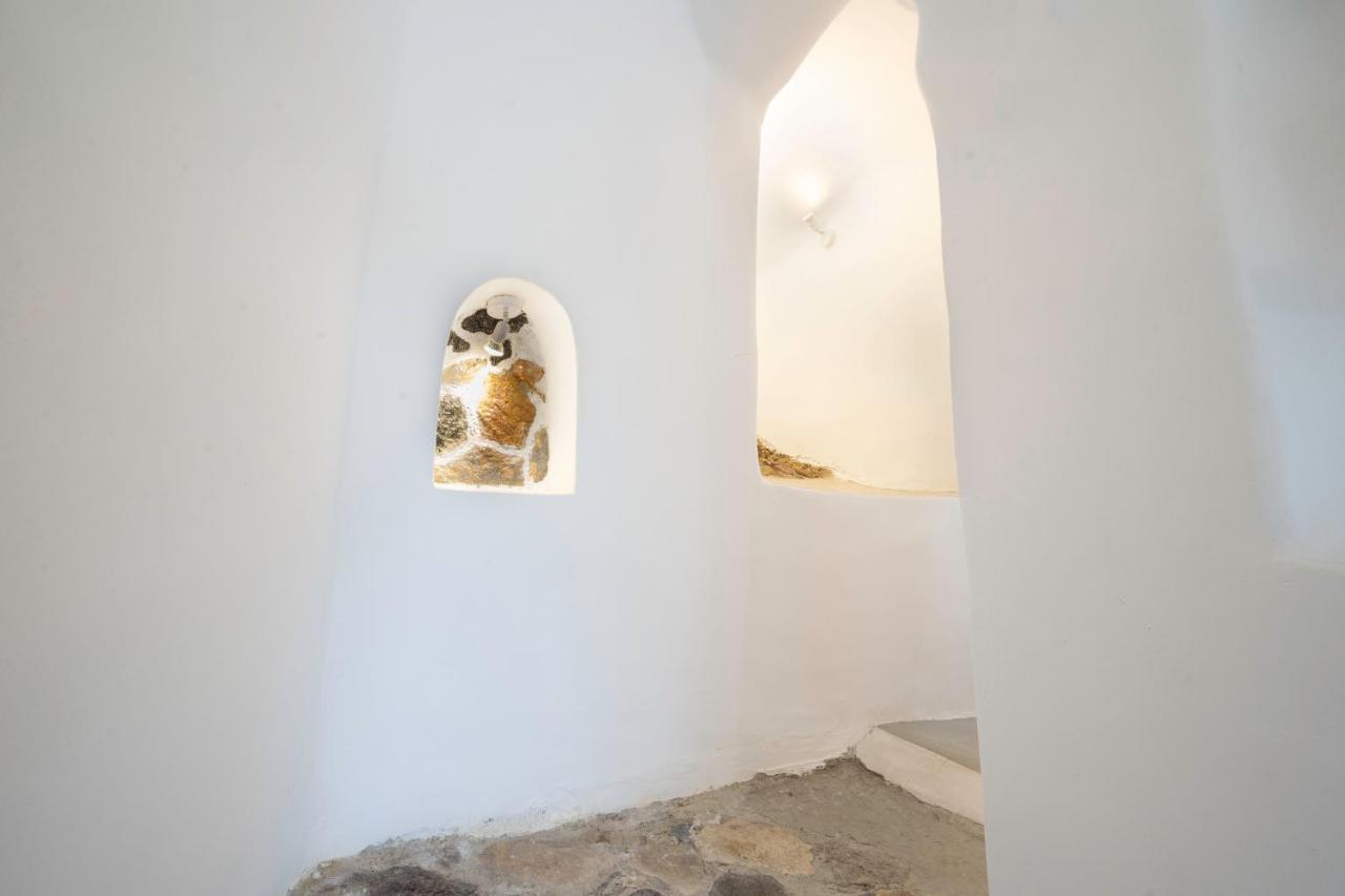 Deltami Santorini Appartement Pýrgos Buitenkant foto