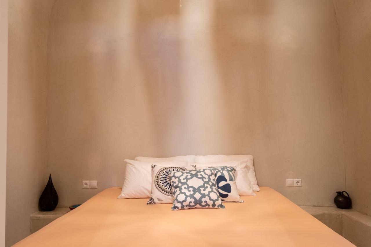Deltami Santorini Appartement Pýrgos Buitenkant foto