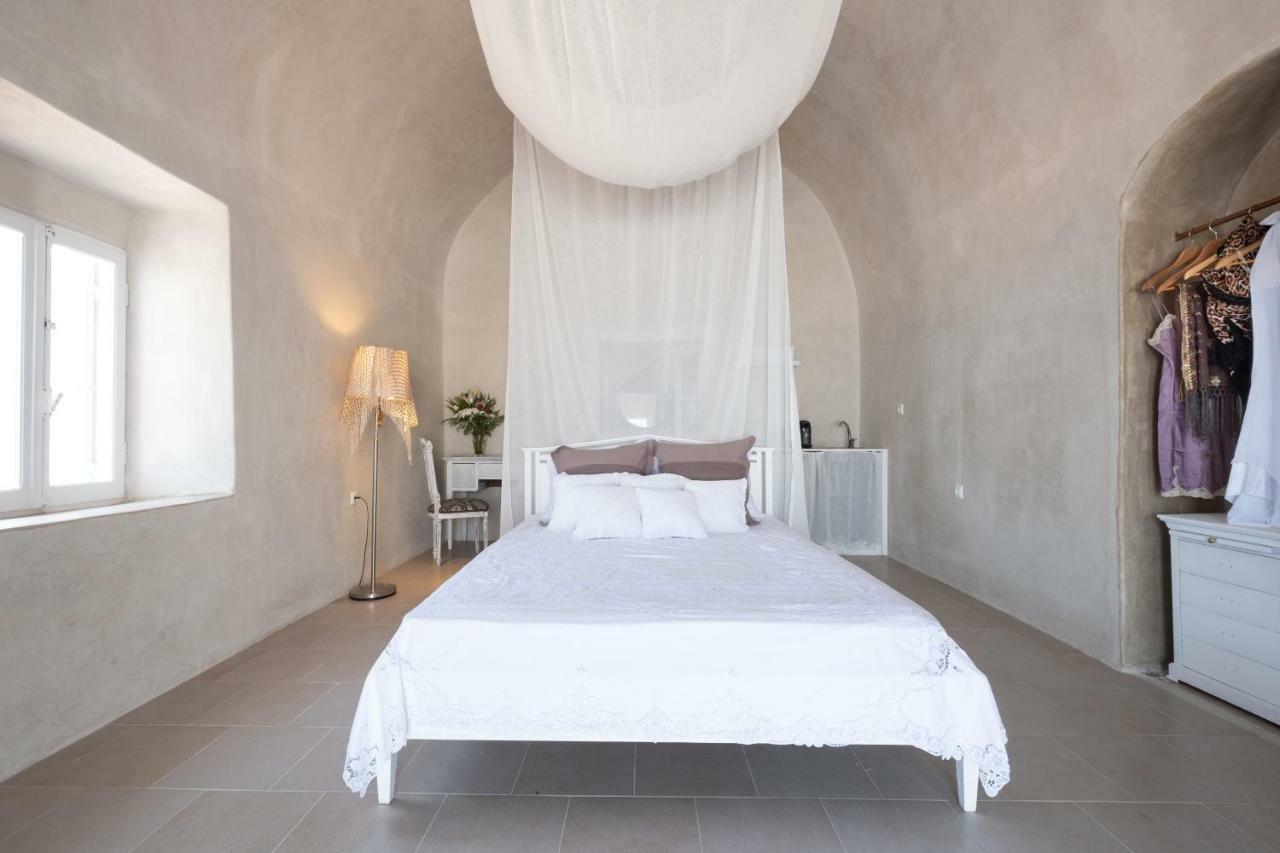 Deltami Santorini Appartement Pýrgos Buitenkant foto